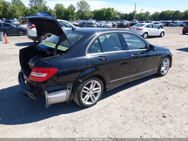 Продаж на аукціоні авто 2014 Mercedes-benz C 300 Sport 4matic, vin: WDDGF8AB8EA959696, номер лоту: 45352461