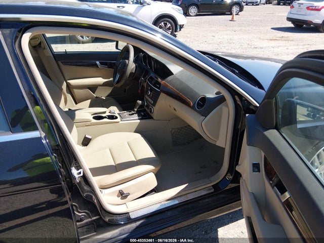 Продаж на аукціоні авто 2014 Mercedes-benz C 300 Sport 4matic, vin: WDDGF8AB8EA959696, номер лоту: 45352461
