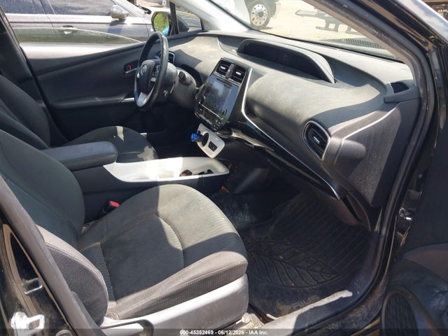 Toyota Prius Three 2016 JTDKARFU4G3522126 Image 5