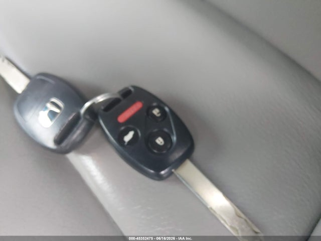 Продаж на аукціоні авто 2011 Honda Pilot Touring, vin: 5FNYF4H95BB011236, номер лоту: 45352475