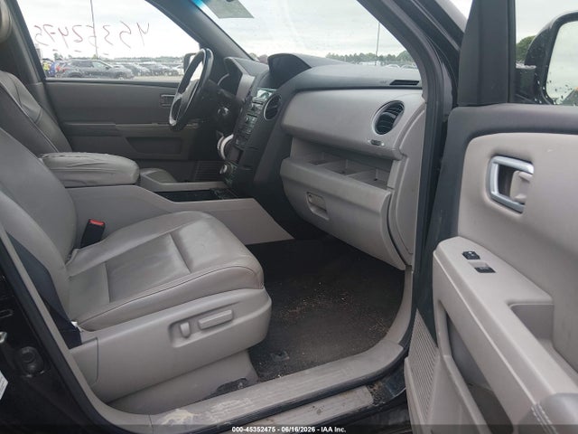 Продаж на аукціоні авто 2011 Honda Pilot Touring, vin: 5FNYF4H95BB011236, номер лоту: 45352475