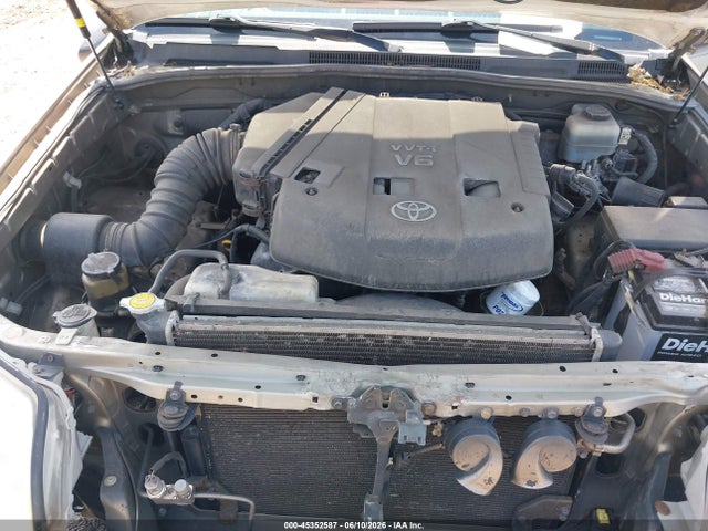 45352587 :رقم المزاد ، JTEBU14R760095026 vin ، 2006 Toyota 4runner Sr5 مزاد بيع