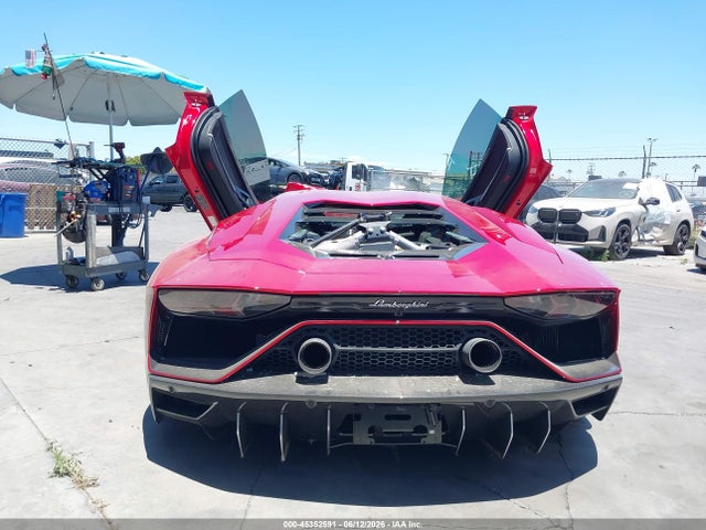 ZHWUP8ZD1NLA11073 Lamborghini Aventador Lp 780-4 Ultimae