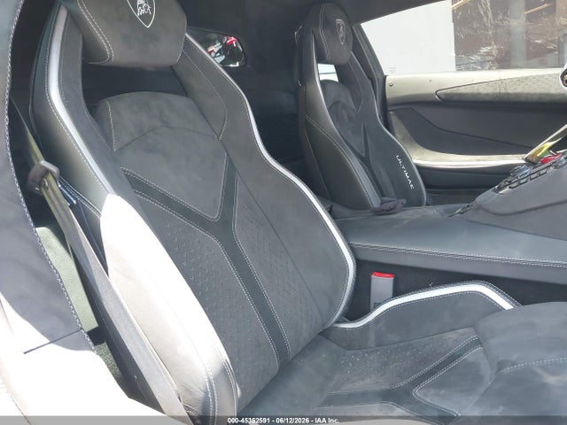 ZHWUP8ZD1NLA11073 Lamborghini Aventador Lp 780-4 Ultimae