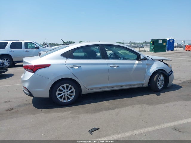Продаж на аукціоні авто 2022 Hyundai Accent Sel, vin: 3KPC24A62NE172269, номер лоту: 45352597