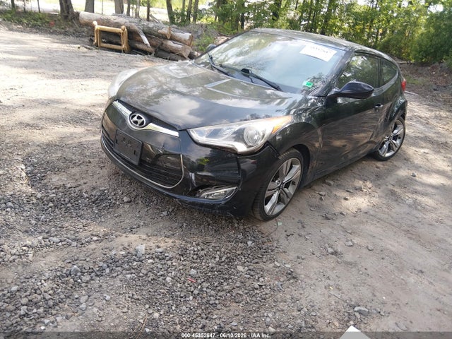 45352647 :رقم المزاد ، KMHTC6AD6DU092637 vin ، 2013 Hyundai Veloster Base W/gray مزاد بيع