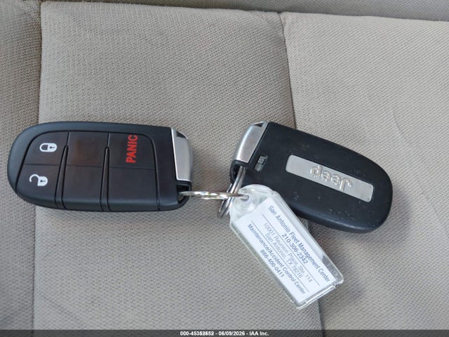 Jeep Grand Cherokee Laredo E 4x2 2021 1C4RJEAG4MC712156 Image 11
