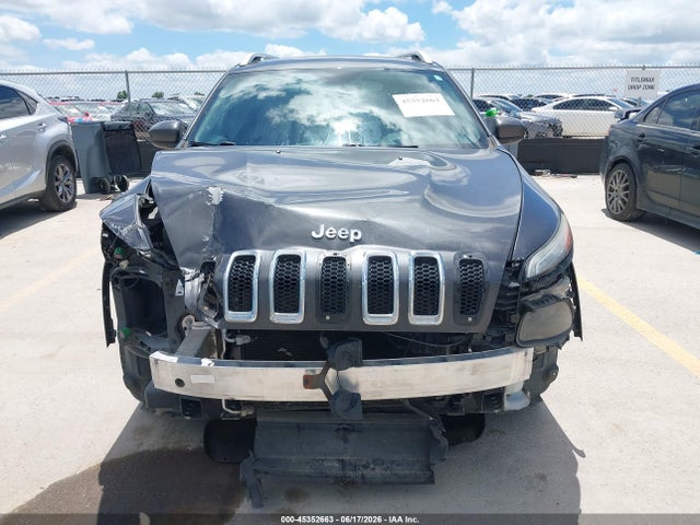 Продаж на аукціоні авто 2016 Jeep Cherokee Latitude, vin: 1C4PJLCS6GW114442, номер лоту: 45352663