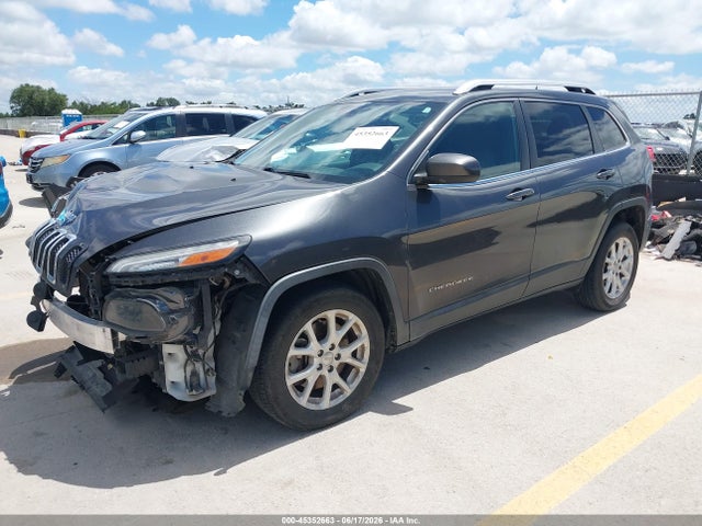Продаж на аукціоні авто 2016 Jeep Cherokee Latitude, vin: 1C4PJLCS6GW114442, номер лоту: 45352663