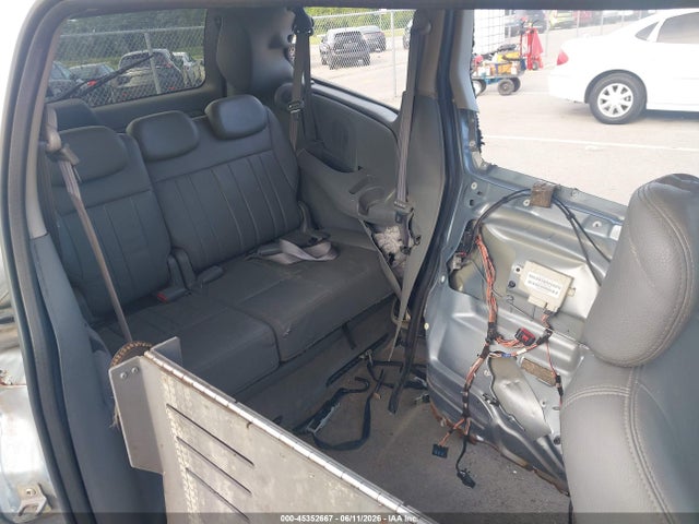 45352667 :رقم المزاد ، 2C4GP54L75R425479 vin ، 2005 Chrysler Town & Country Touring مزاد بيع