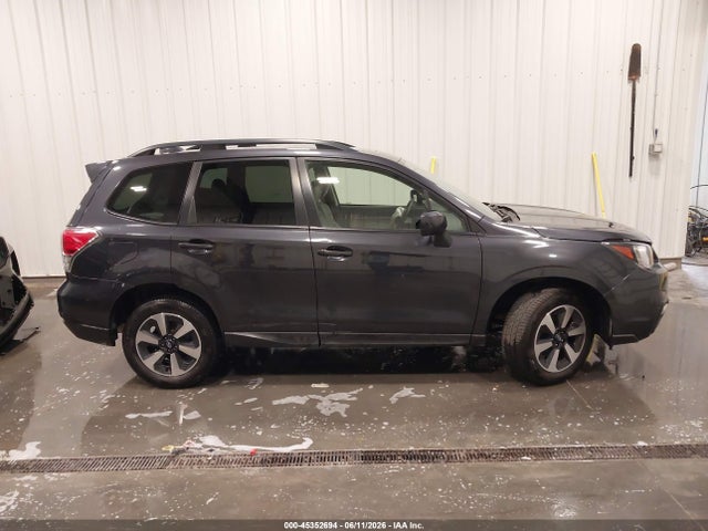 Продаж на аукціоні авто 2017 Subaru Forester 2.5i Premium, vin: JF2SJAEC1HH571445, номер лоту: 45352694