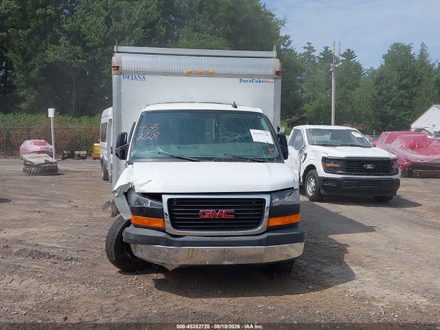 45352728 :رقم المزاد ، 1GD37RCG8H1196096 vin ، 2017 Gmc Savana Cutaway Work Van مزاد بيع