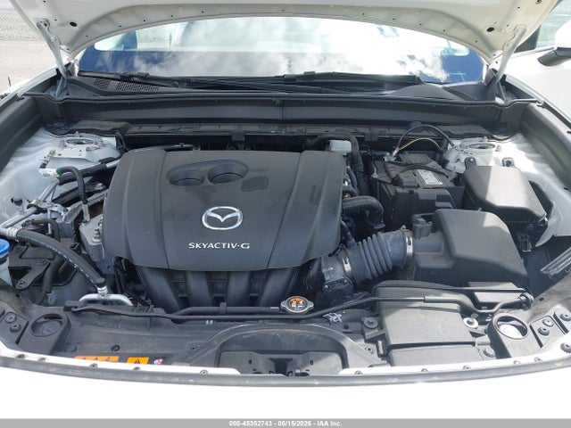 45352743 :رقم المزاد ، 3MVDMBDL2NM414485 vin ، 2022 Mazda Cx-30 Premium مزاد بيع