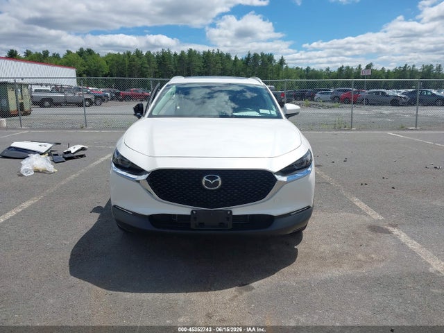 45352743 :رقم المزاد ، 3MVDMBDL2NM414485 vin ، 2022 Mazda Cx-30 Premium مزاد بيع
