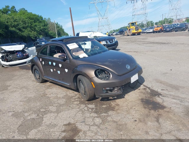 45352802 :رقم المزاد ، 3VWJP7AT3DM675830 vin ، 2013 Volkswagen Beetle 2.5l مزاد بيع