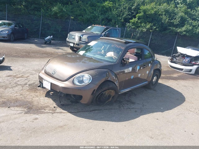 Продаж на аукціоні авто 2013 Volkswagen Beetle 2.5l, vin: 3VWJP7AT3DM675830, номер лоту: 45352802