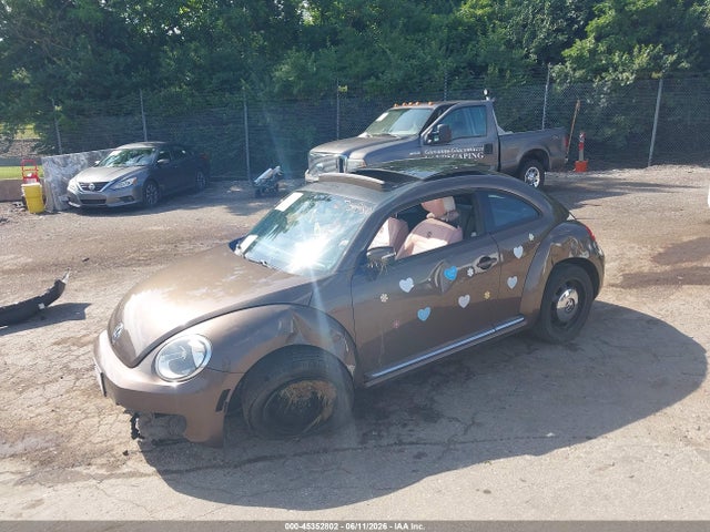 Продаж на аукціоні авто 2013 Volkswagen Beetle 2.5l, vin: 3VWJP7AT3DM675830, номер лоту: 45352802