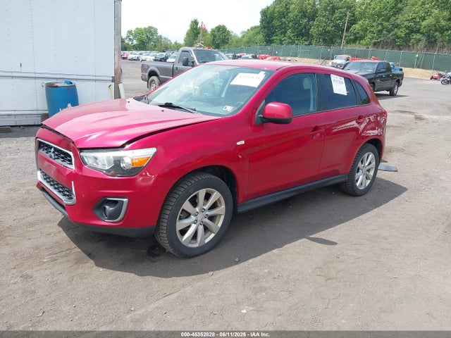 45352828 :رقم المزاد ، 4A4AR3AU8FE020563 vin ، 2015 Mitsubishi Outlander Sport Es مزاد بيع