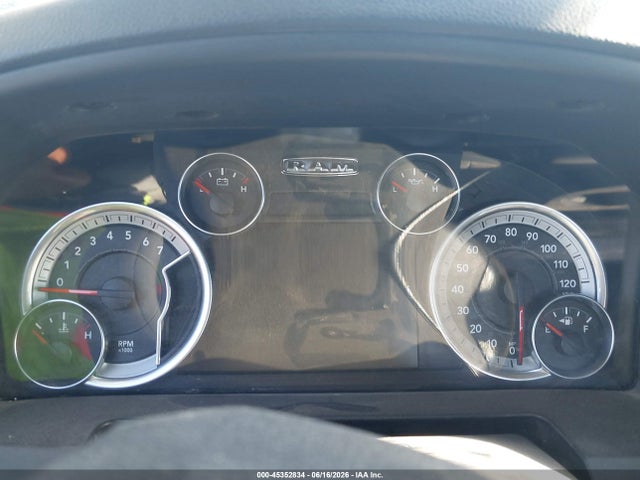 2021 Ram 1500 Classic Tradesman  4x4 6'4 Box მანქანა იყიდება აუქციონზე, vin: 1C6RR7FT7MS584373, აუქციონის ნომერი: 45352834