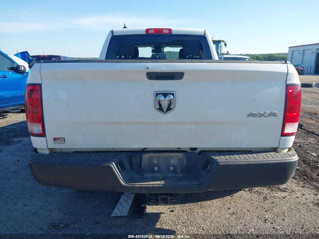 2021 Ram 1500 Classic Tradesman  4x4 6'4 Box მანქანა იყიდება აუქციონზე, vin: 1C6RR7FT7MS584373, აუქციონის ნომერი: 45352834