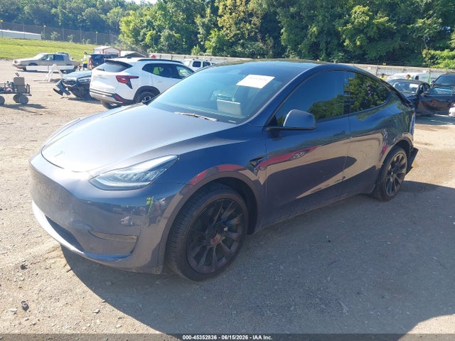 Продаж на аукціоні авто 2023 Tesla Model Y Awd/long Range Dual Motor All-wheel Drive, vin: 7SAYGDEE6PA050584, номер лоту: 45352836