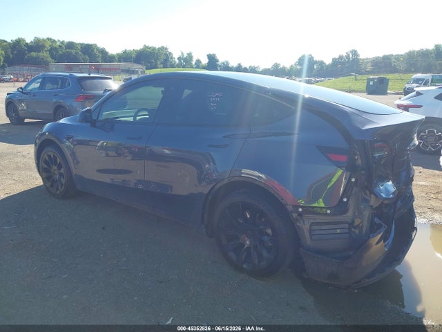 Продаж на аукціоні авто 2023 Tesla Model Y Awd/long Range Dual Motor All-wheel Drive, vin: 7SAYGDEE6PA050584, номер лоту: 45352836