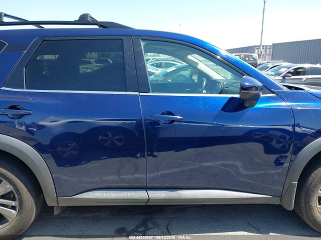 5N1DR3BA0NC236647 Nissan Pathfinder Sv 2wd