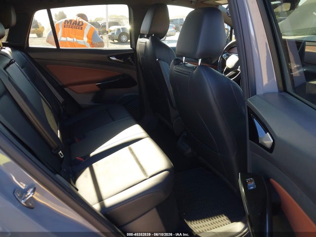 WVGUNPE26MP058130 Volkswagen Id.4 Awd Pro S