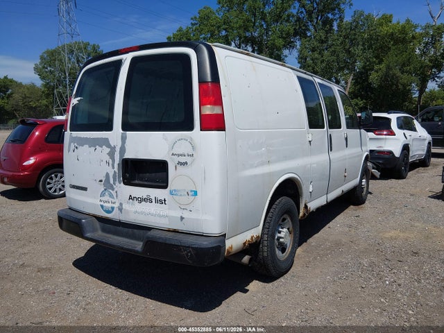 45352885 :رقم المزاد ، 1GCGG25V871131143 vin ، 2007 Chevrolet Express Work Van مزاد بيع