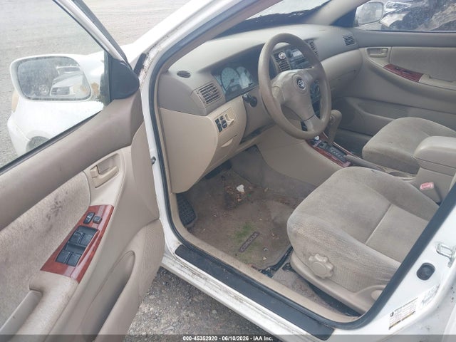 45352920 :رقم المزاد ، 1NXBR32E54Z318277 vin ، 2004 Toyota Corolla Le مزاد بيع