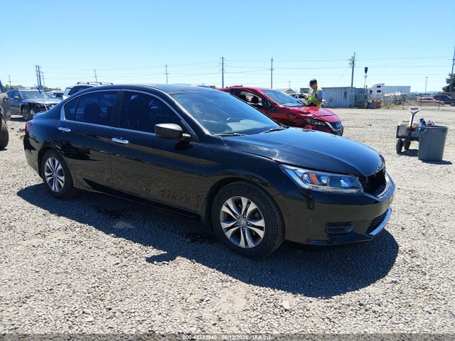 Auction sale of the 2015 Honda Accord Lx, vin: 1HGCR2F38FA049998, lot number: 45352940