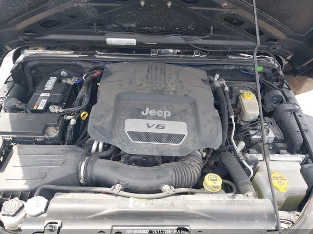2017 Jeep Wrangler Unlimited Sport 4x4 მანქანა იყიდება აუქციონზე, vin: 1C4BJWDG0HL592414, აუქციონის ნომერი: 45353032