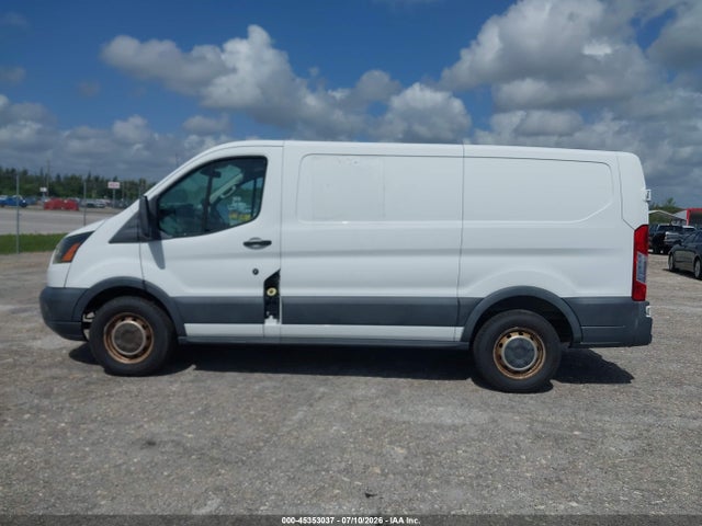 Ford Transit-150 2018 1FTYE1ZM7JKB42450 Image 14