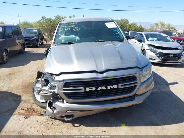 1C6SRFFT8LN358223 RAM 1500 Big Horn 4x4 5&#039;7 Box
