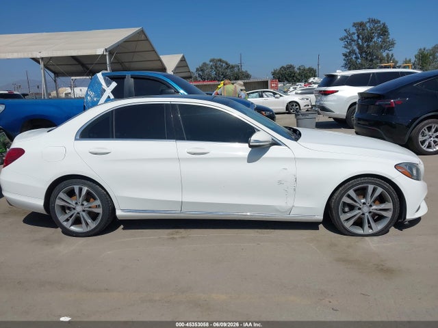 Aukcja sprzedaży 2015 Mercedes-benz C 300 4matic, vin: 55SWF4KB5FU036466, numer aukcji: 45353058