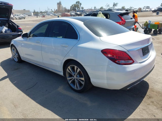 Aukcja sprzedaży 2015 Mercedes-benz C 300 4matic, vin: 55SWF4KB5FU036466, numer aukcji: 45353058