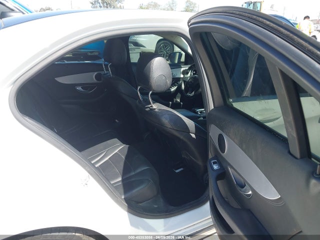 Aukcja sprzedaży 2015 Mercedes-benz C 300 4matic, vin: 55SWF4KB5FU036466, numer aukcji: 45353058