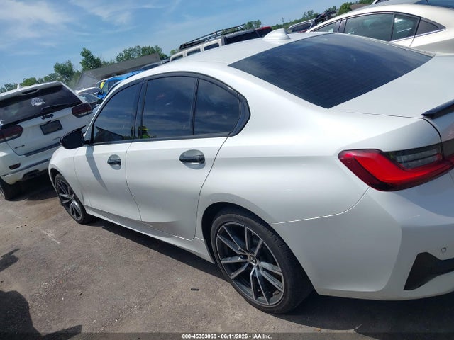 Продаж на аукціоні авто 2021 Bmw 330i Xdrive, vin: 3MW5R7J07M8B96210, номер лоту: 45353060