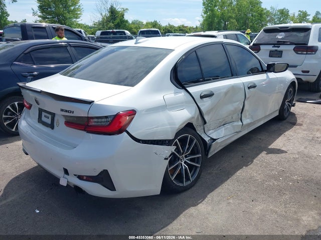 Продажа на аукционе авто 2021 Bmw 330i Xdrive, vin: 3MW5R7J07M8B96210, номер лота: 45353060