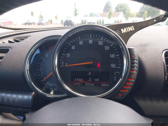 Mini Clubman Cooper S 2017 WMWLU5C5XH2E82725 Image 7