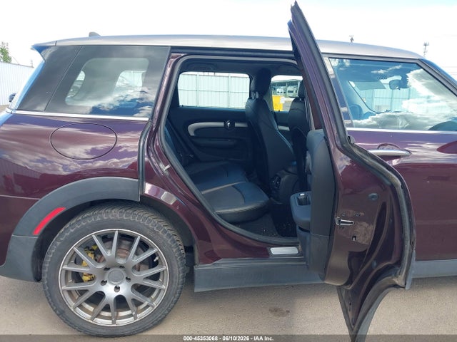 Mini Clubman Cooper S 2017 WMWLU5C5XH2E82725 Image 8