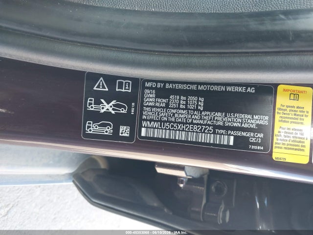 Mini Clubman Cooper S 2017 WMWLU5C5XH2E82725 Image 9