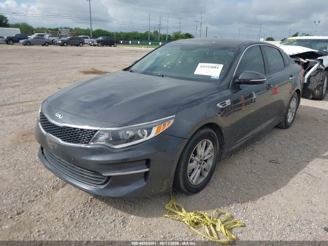 KIA Optima Lx 2018 KNAGT4L33J5232323 Image 2