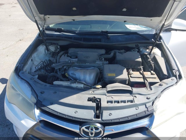 Aukcja sprzedaży 2015 Toyota Camry Le, vin: 4T4BF1FK4FR453711, numer aukcji: 45353091