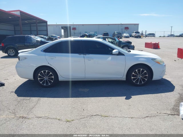 Aukcja sprzedaży 2015 Toyota Camry Le, vin: 4T4BF1FK4FR453711, numer aukcji: 45353091