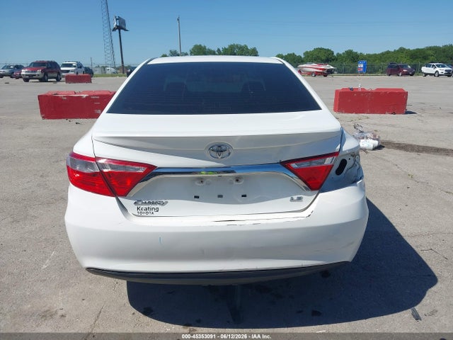 Aukcja sprzedaży 2015 Toyota Camry Le, vin: 4T4BF1FK4FR453711, numer aukcji: 45353091