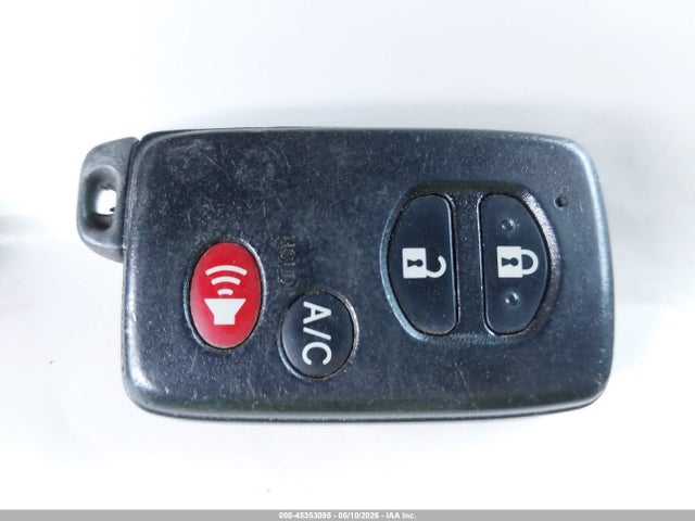 45353095 :رقم المزاد ، JTDKN3DU4A0015207 vin ، 2010 Toyota Prius Iv مزاد بيع