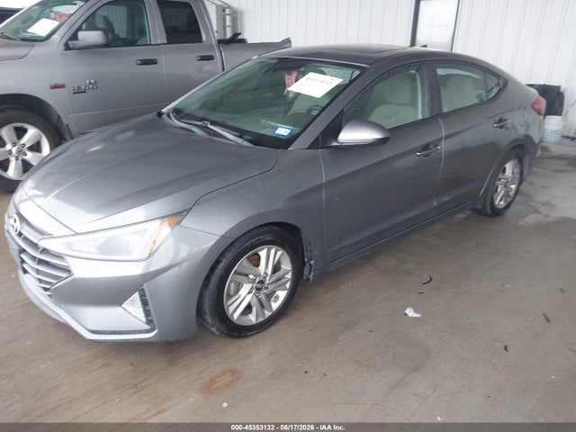 Hyundai Elantra Value Edition 2019 5NPD84LF6KH469388 Image 2