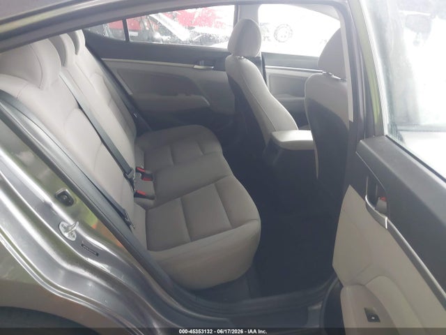 Hyundai Elantra Value Edition 2019 5NPD84LF6KH469388 Image 8