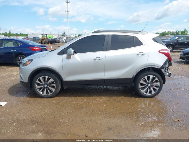 45353157 :رقم المزاد ، KL4CJESM4NB555160 vin ، 2022 Buick Encore Awd Preferred مزاد بيع